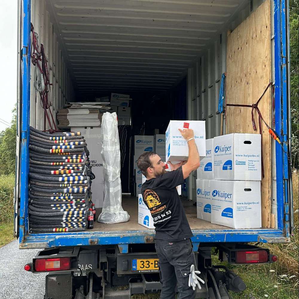 7EC96DF6-C95C-42CA-8FF0-3048A9614F37 7EC96DF6-C95C-42CA-8FF0-3048A9614F37